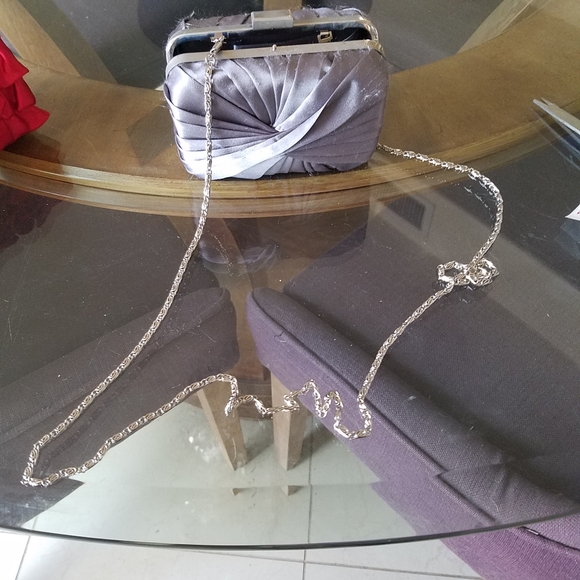 Expressions NYC Gray Satin Pleated Silver Clutch purse - Picture 4 of 5